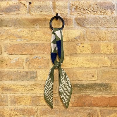 Chesapeake's Bandana El...